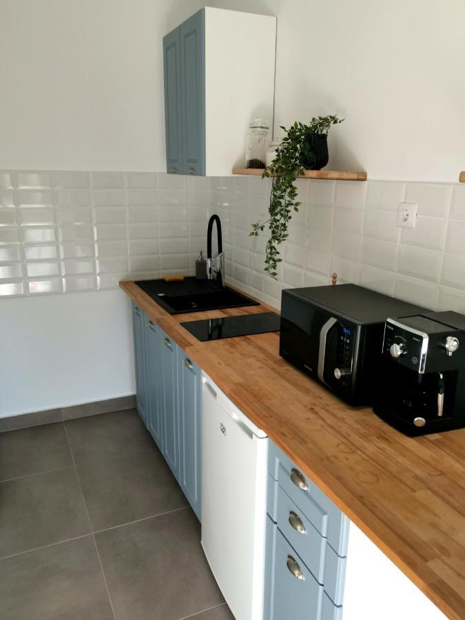 Caraway Apartment Oradea Exterior photo